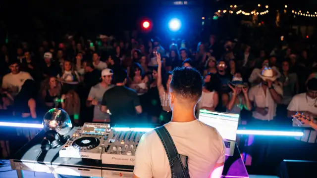 Jordan Miller and MIXMODE at WTF Sporting Club, Austin TX, March 1, 2025, photo 5