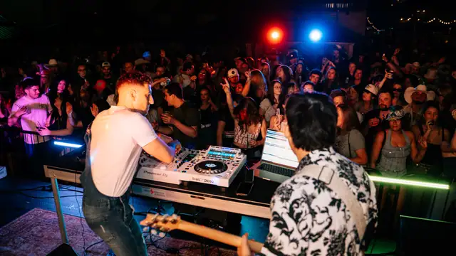 Jordan Miller and MIXMODE at WTF Sporting Club, Austin TX, March 1, 2025, photo 12