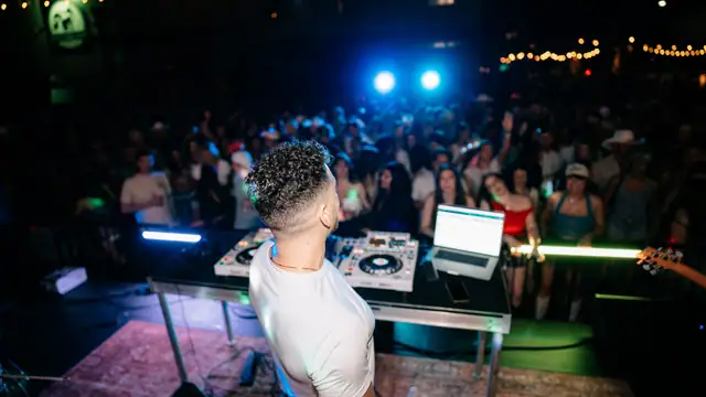 Jordan Miller and MIXMODE at WTF Sporting Club, Austin TX, March 1, 2025, photo 16