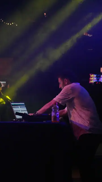 Jordan Miller and MIXMODE at Joe's on Weed St., Chicago IL, December 31, 2025, photo 10