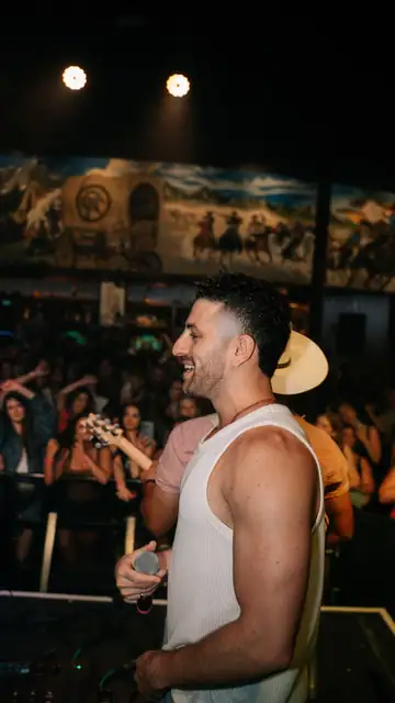 Jordan Miller and MIXMODE at Goldfield Trading Post, Roseville CA, May 2, 2025, photo 9