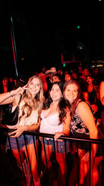 Jordan Miller and MIXMODE at Stable Hall, San Antonio TX, June 6, 2025, photo 12