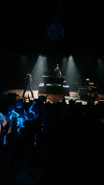 Jordan Miller and MIXMODE at Stable Hall, San Antonio TX, June 6, 2025, photo 25