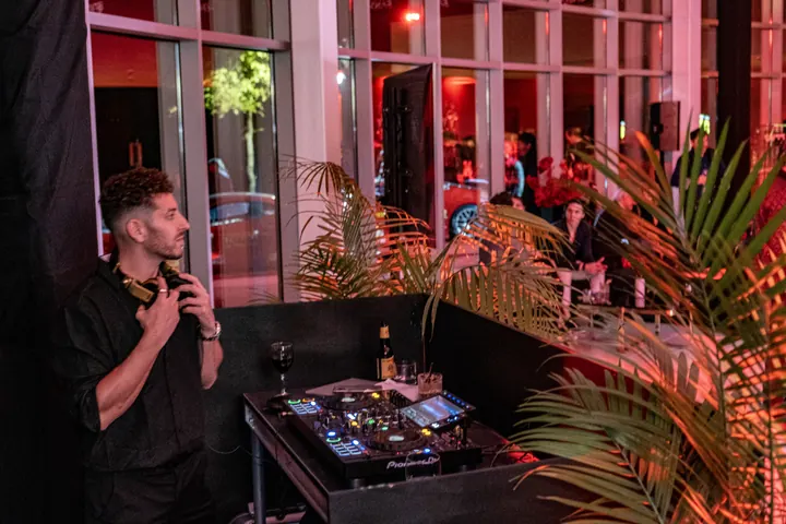 Jordan Miller DJing the Ferrari reveal party during Formula 1 weekend in Austin, 2023 (photo 60 of 99)
