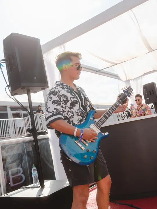Jordan Miller performing at Club Si during the US Grand Prix at COTA, 2024 (photo 3 of 28)