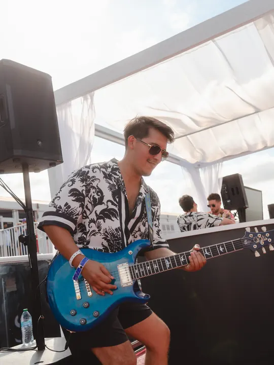 Jordan Miller performing at Club Si during the US Grand Prix at COTA, 2024 (photo 5 of 28)