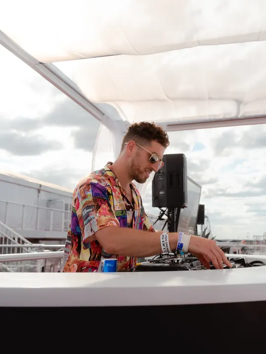 Jordan Miller performing at Club Si during the US Grand Prix at COTA, 2024 (photo 11 of 28)