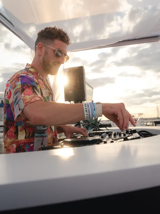 Jordan Miller performing at Club Si during the US Grand Prix at COTA, 2024 (photo 20 of 28)