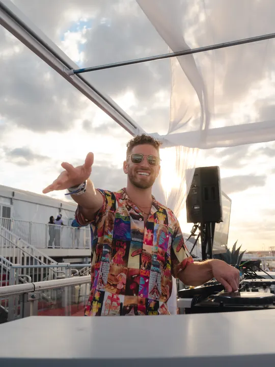 Jordan Miller performing at Club Si during the US Grand Prix at COTA, 2024 (photo 24 of 28)